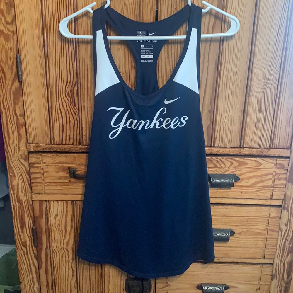 The Nike Tee Yankees dri-fit tank top. Size Large